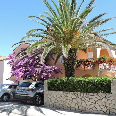 Neda Apartmani Mali Lošinj Exterior foto
