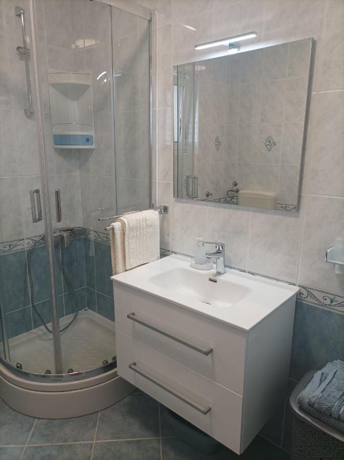 Neda Apartmani Mali Lošinj Exterior foto